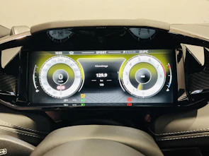 image du véhicule ASTON MARTIN DB12 Coupé 4.0 S V8 Bi-Turbo