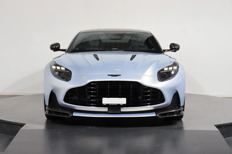 image du véhicule ASTON MARTIN DB12