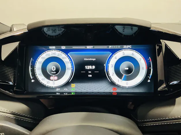 ASTON MARTIN DB12 Coupé 4.0 S V8 Bi-Turbo