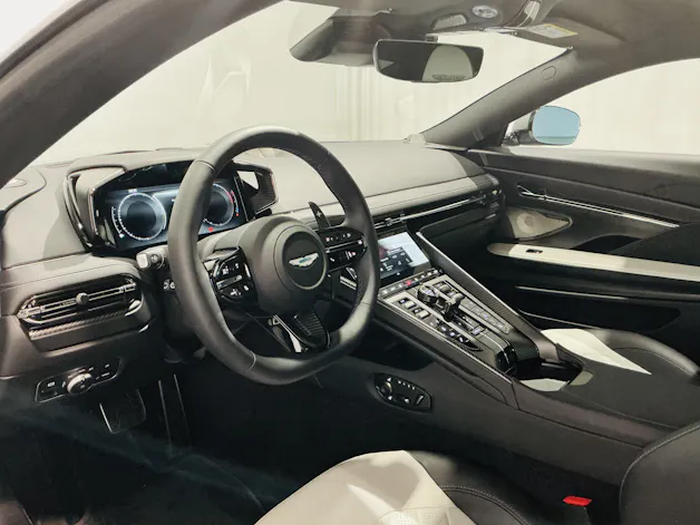 ASTON MARTIN DB12 Coupé 4.0 S V8 Bi-Turbo