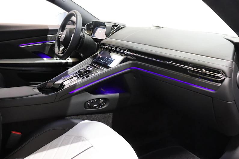 image du véhicule ASTON MARTIN DB12