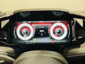 https://vehicle.imgix.net/4449987/8f75d48a-ebf2-4fa3-bc74-a3801201b508.jpg