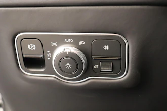 https://vehicle.imgix.net/4449987/a9cbf4c3-9e62-4dd5-8fba-3f06e160dc3a.JPG