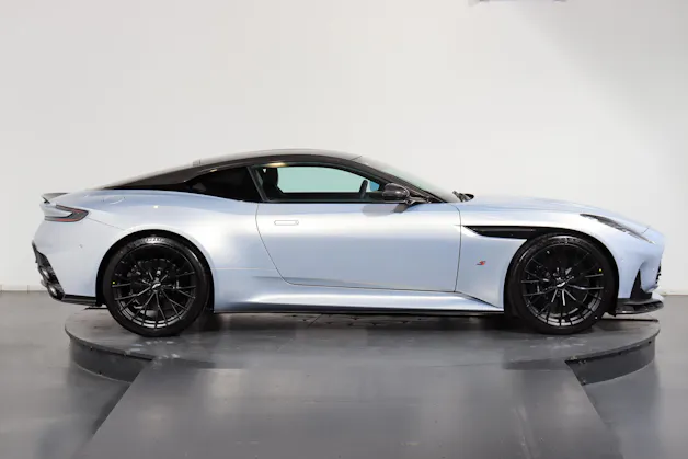 ASTON MARTIN DB12 Coupé 4.0 S V8 Bi-Turbo