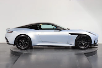 https://vehicle.imgix.net/4449987/aa89cdd8-0ed7-4765-b06f-9a274ecd8b16.JPG
