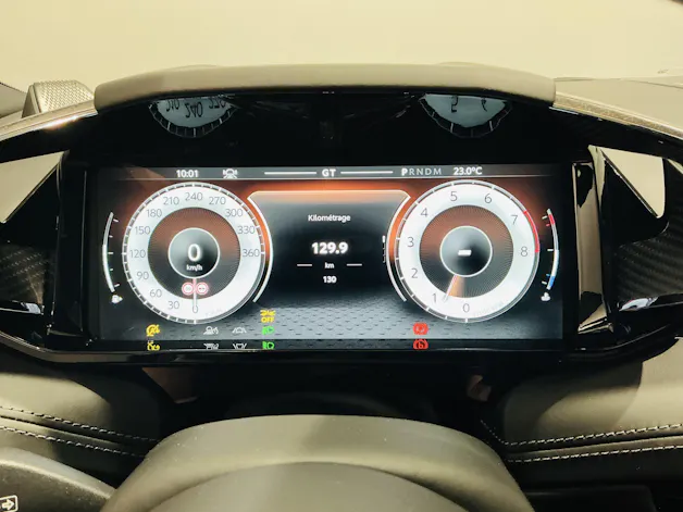 ASTON MARTIN DB12 Coupé 4.0 S V8 Bi-Turbo