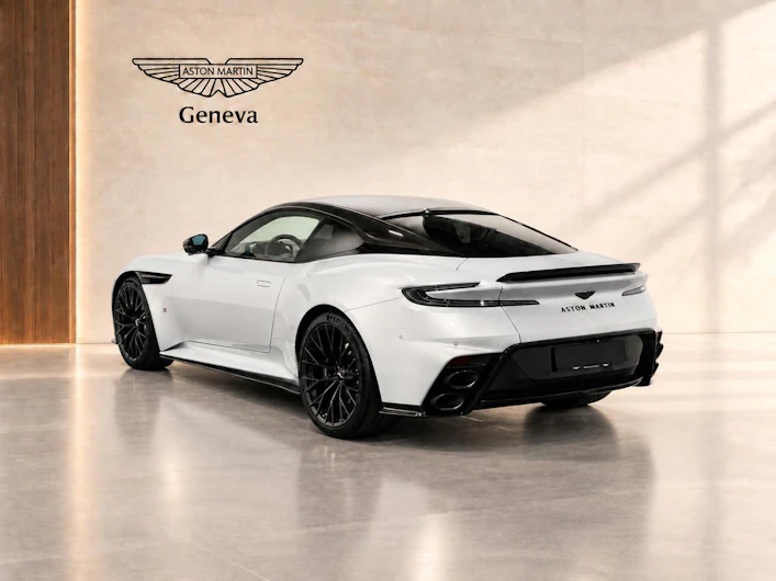 immagine del veicolo ASTON MARTIN DB12