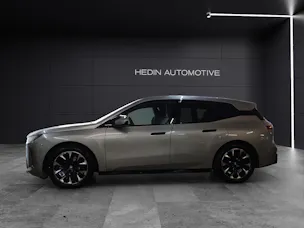 BMW iX xDrive60
