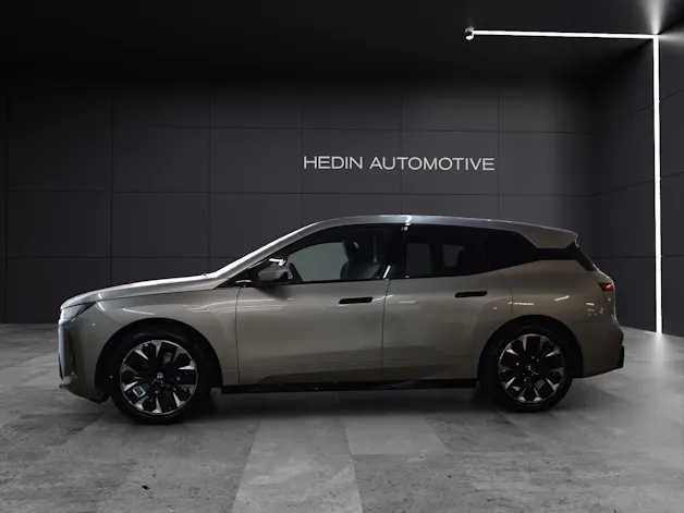 BMW iX xDrive60