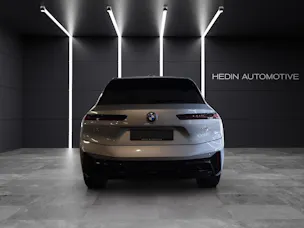 BMW iX xDrive60