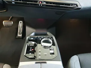 BMW iX xDrive60