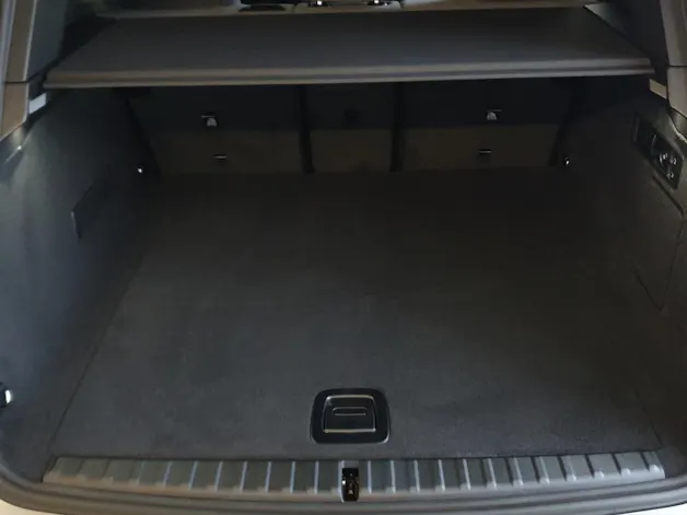 BMW iX xDrive60