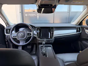VOLVO V90 2.0 D3 Momentum
