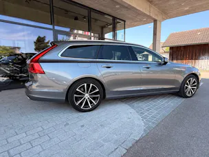 VOLVO V90 2.0 D3 Momentum