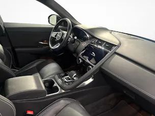 Jaguar E-Pace 2.0 I4 250 R-Dynamic HSE AWD