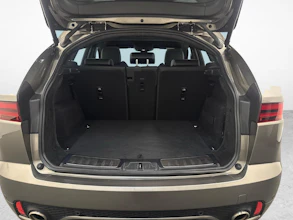 https://vehicle.imgix.net/4450055/9970f51c-e1a5-497b-ae16-de4caa0c8543.jpg