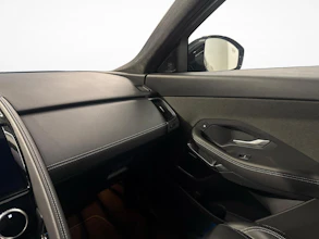 https://vehicle.imgix.net/4450055/e4a751be-4eb2-4847-86ad-ef26c1a3927c.jpg