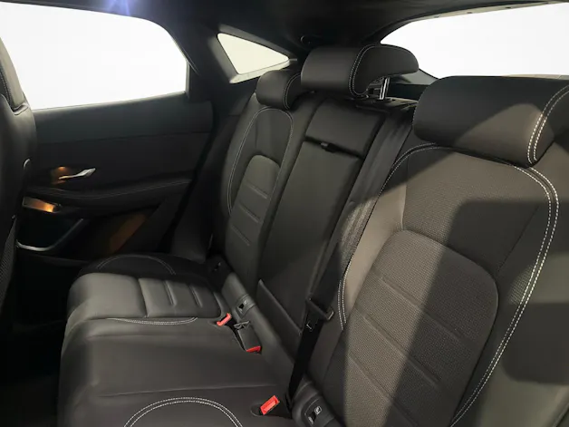 Jaguar E-Pace 2.0 I4 250 R-Dynamic HSE AWD