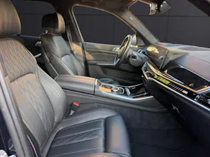 BMW X5 M60i xDrive