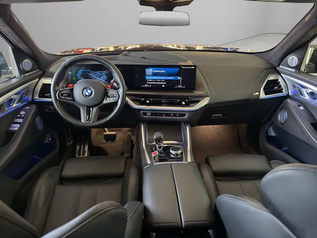 BMW XM