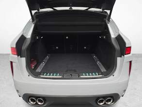 https://vehicle.imgix.net/4450079/146d87d4-0496-4eaf-8a2d-22df5bd80cc7.jpg