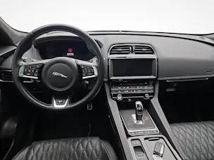 Jaguar F-Pace 5.0 V8 SVR AWD