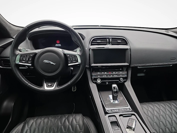 Fahrzeugbild JAGUAR F-PACE