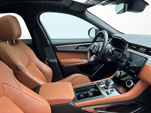 Fahrzeugbild JAGUAR F-Pace 2.0 P400e R-Dynamic SE AWD