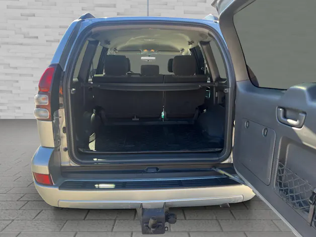 Toyota Land Cruiser 3.0 D-4D Linea Terra