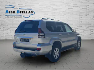 Toyota Land Cruiser 3.0 D-4D Linea Terra