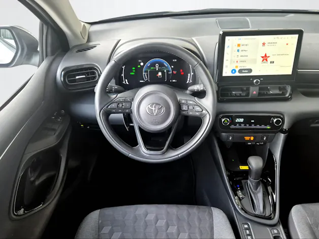 Toyota Yaris 1.5 VVT-i HSD Trend