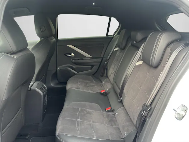 OPEL Astra 1.6 T PHEV 180 Swiss Plus