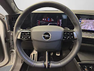 OPEL Astra 1.6 T PHEV 180 Swiss Plus