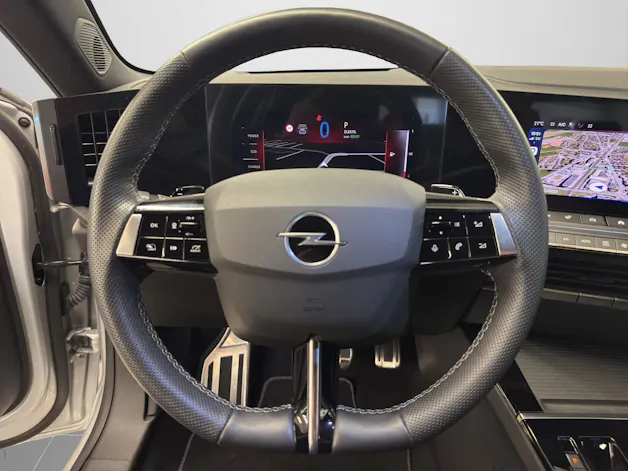 OPEL Astra 1.6 T PHEV 180 Swiss Plus