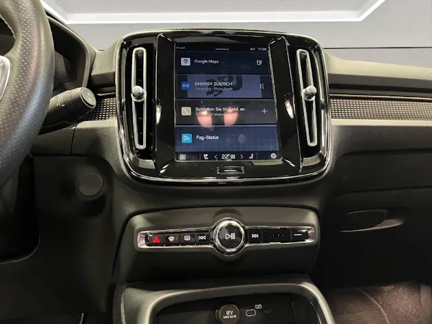 VOLVO XC40 P8 Twin R-Design AWD