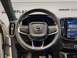 VOLVO XC40 P8 Twin R-Design AWD