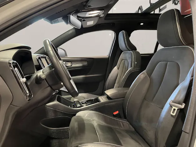 VOLVO XC40 P8 Twin R-Design AWD