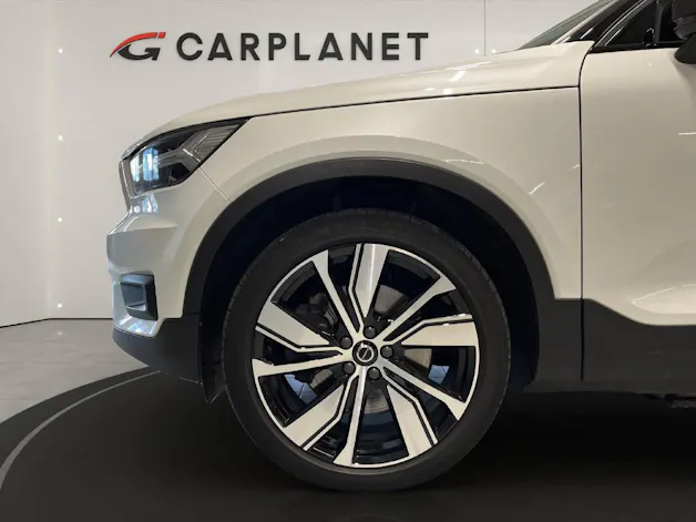 VOLVO XC40 P8 Twin R-Design AWD