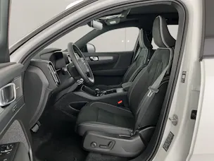 VOLVO EX40 Twin Black Edition AWD
