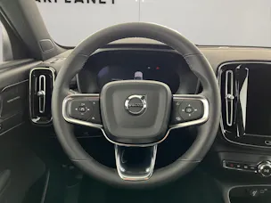 VOLVO EX40 Twin Black Edition AWD
