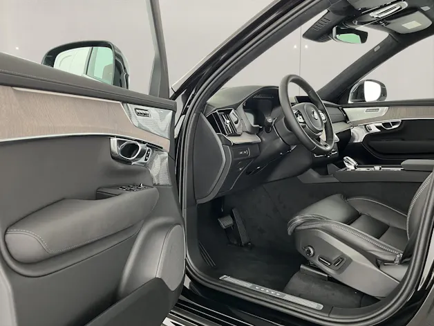 VOLVO XC90 2.0 T8 TE Ultra Bright eAWD