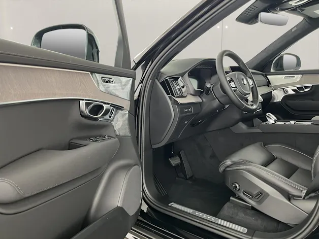 VOLVO XC90 2.0 T8 TE Ultra Dark eAWD