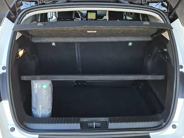 RENAULT Captur 1.3 TCe 140 techno EDC