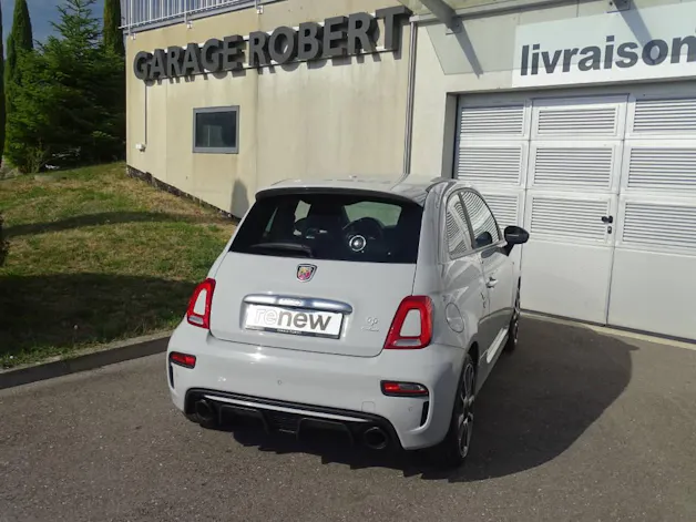 FIAT 595 Abarth 1.4 T-Jet 165 Turismo