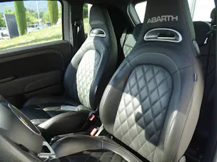 FIAT 595 Abarth 1.4 T-Jet 165 Turismo