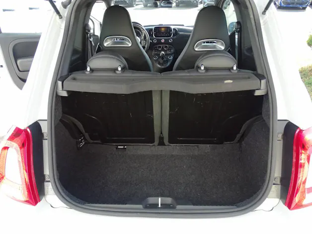 FIAT 595 Abarth 1.4 T-Jet 165 Turismo