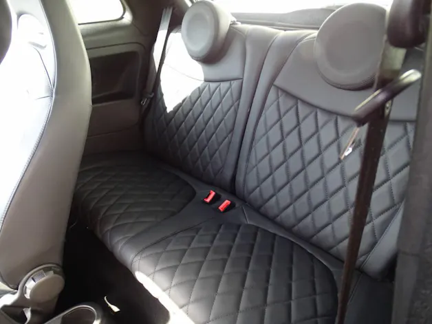 FIAT 595 Abarth 1.4 T-Jet 165 Turismo