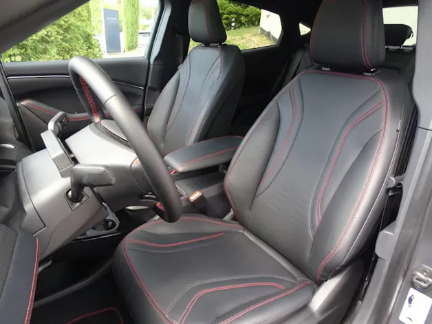 FORD Mustang Mach-E Premium AWD