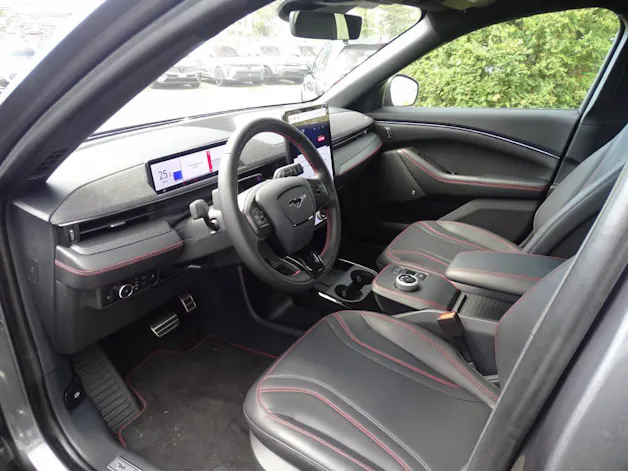 FORD Mustang Mach-E Premium AWD