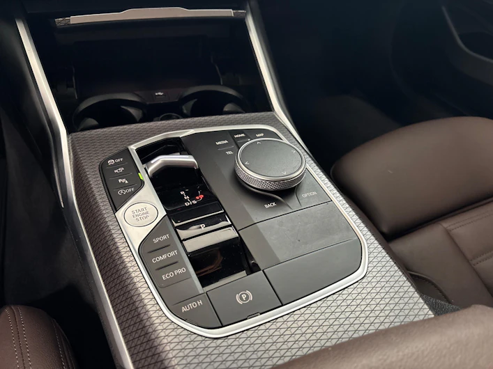 immagine del veicolo BMW 3 SERIES